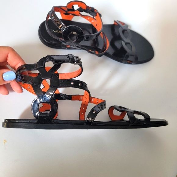 Via Spiga Patent Leather Flat Sandals Size 7 us - Picture 5 of 14